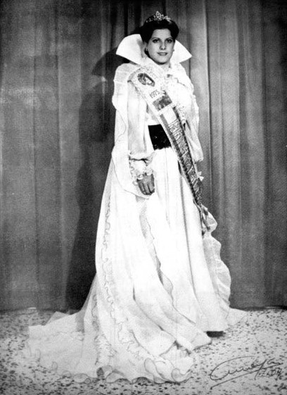 1975 - Reina de las fallas - Encarni Corbí Nieto